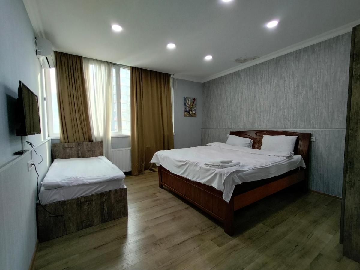 Hotel New Star Tbilisi Exterior foto